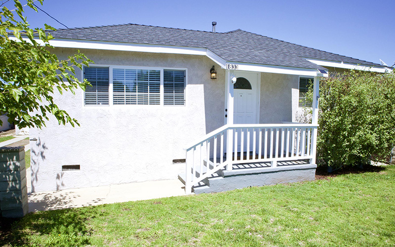 2 Bed 1 Bath House for Rent Lomita Ca 90717